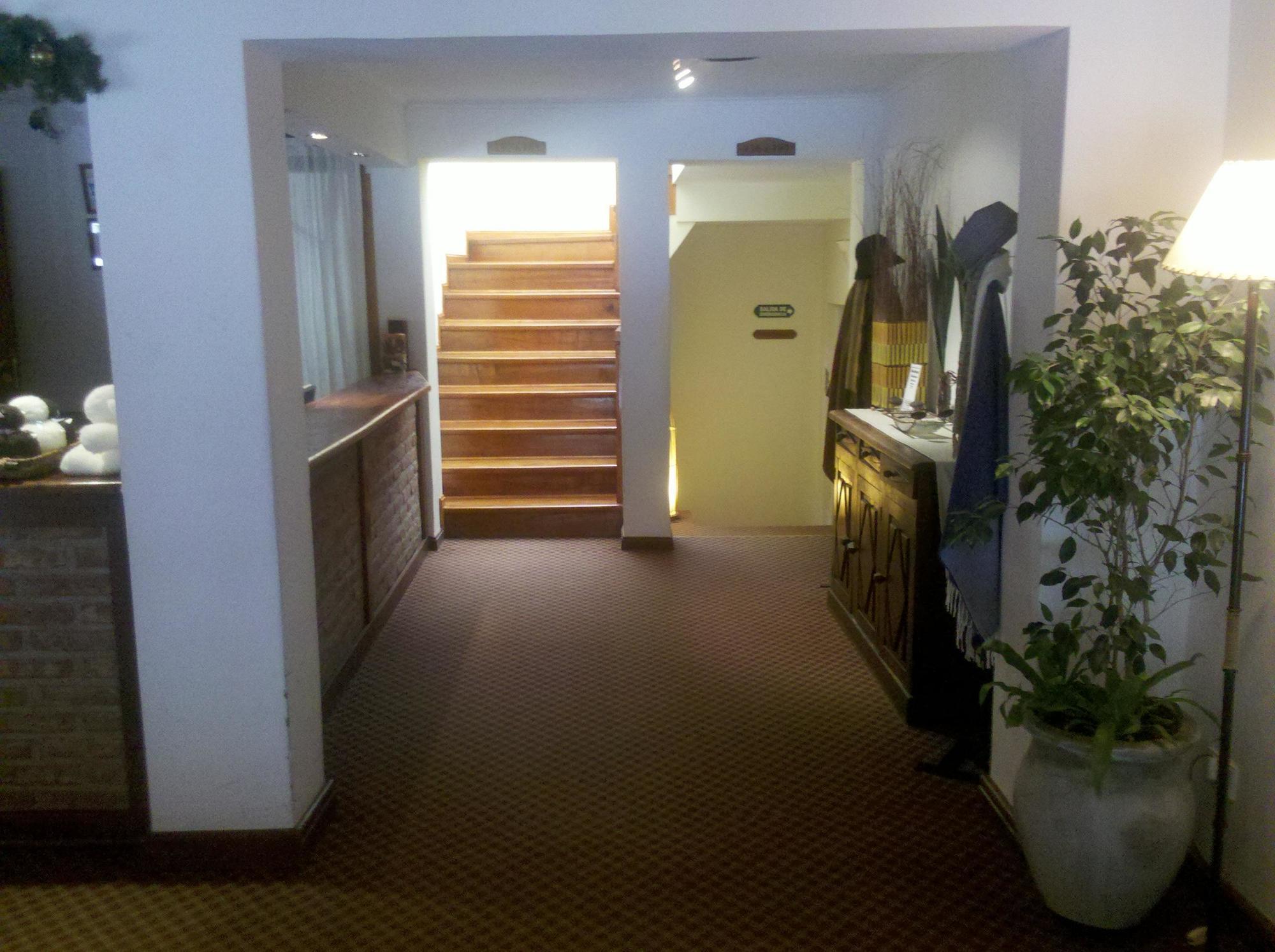 Kalken Hotel By Mh El Calafate Exterior foto